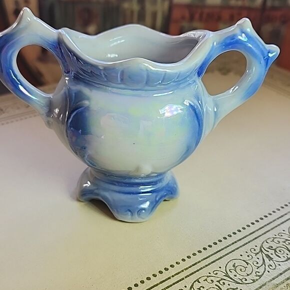 Vintage Mini Lusterware Bud Floral Vase - Picture 5 of 10